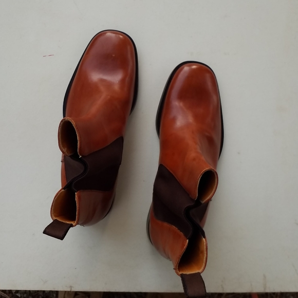 Dolce and Gabbana dress boots. - Picture 5 of 8